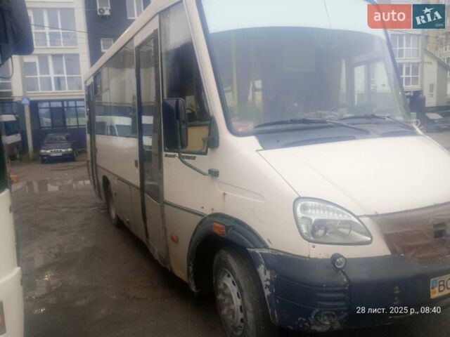 Белый ГалАЗ 3207, объемом двигателя 3.97 л и пробегом 500 тыс. км за 4300 $, фото 1 на Automoto.ua