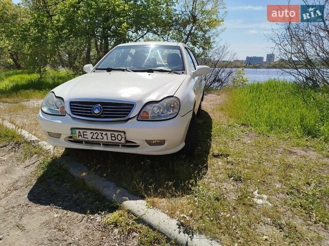 Белый Джили ЦК-2, объемом двигателя 1.5 л и пробегом 179 тыс. км за 1550 $, фото 1 на Automoto.ua
