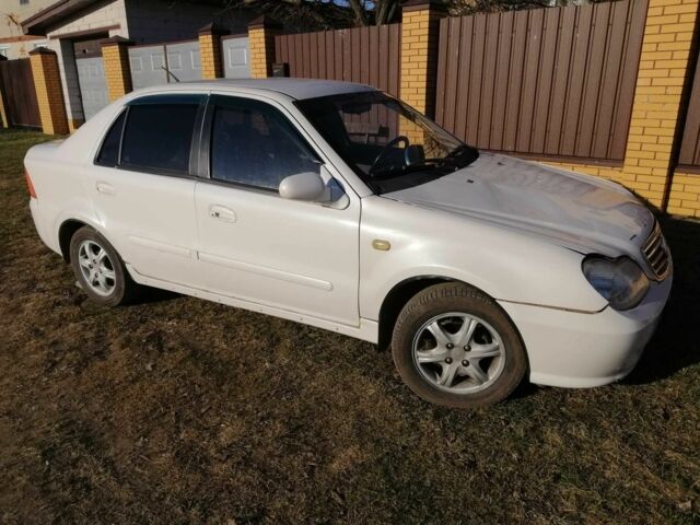 Белый Джили ЦК, объемом двигателя 1.5 л и пробегом 273 тыс. км за 2100 $, фото 1 на Automoto.ua