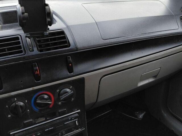 Білий Джилі ЦК, об'ємом двигуна 1.3 л та пробігом 230 тис. км за 1539 $, фото 1 на Automoto.ua