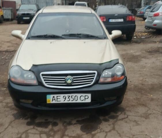 Бежевый Джили ЦК, объемом двигателя 1.5 л и пробегом 200 тыс. км за 1300 $, фото 1 на Automoto.ua