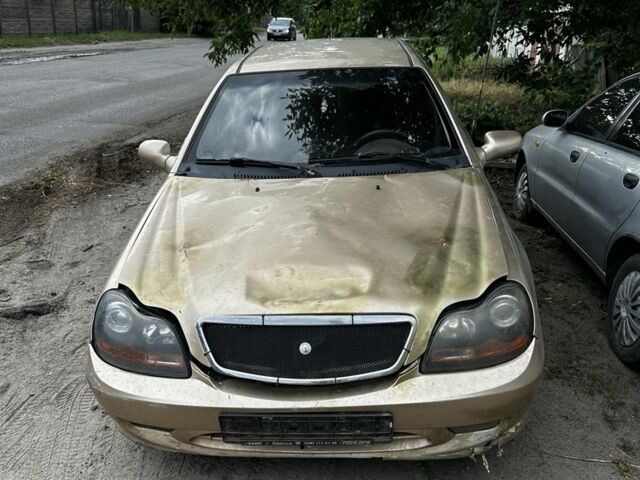 Бежевый Джили ЦК, объемом двигателя 0 л и пробегом 300 тыс. км за 449 $, фото 1 на Automoto.ua