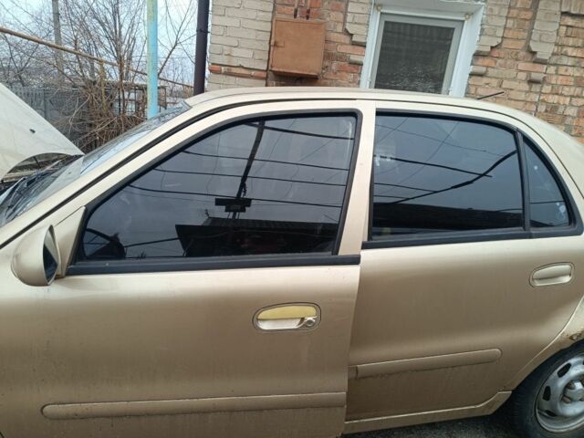 Желтый Джили ЦК, объемом двигателя 1.5 л и пробегом 185 тыс. км за 1255 $, фото 1 на Automoto.ua