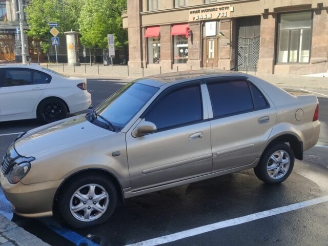 Желтый Джили ЦК, объемом двигателя 1.5 л и пробегом 130 тыс. км за 2500 $, фото 1 на Automoto.ua