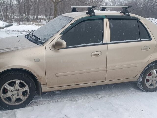 Желтый Джили ЦК, объемом двигателя 1.5 л и пробегом 115 тыс. км за 2327 $, фото 1 на Automoto.ua