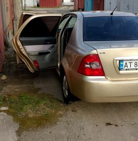 Желтый Джили ЦК, объемом двигателя 1.5 л и пробегом 100 тыс. км за 1700 $, фото 1 на Automoto.ua