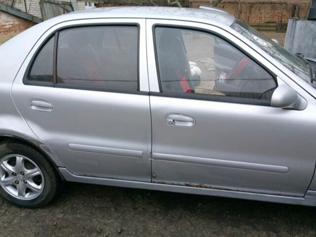 Сірий Джилі ЦК, об'ємом двигуна 1.5 л та пробігом 185 тис. км за 1650 $, фото 1 на Automoto.ua