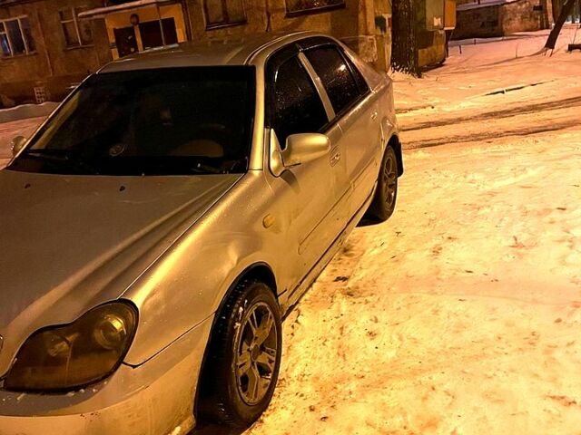 Серый Джили ЦК, объемом двигателя 1.5 л и пробегом 250 тыс. км за 900 $, фото 1 на Automoto.ua