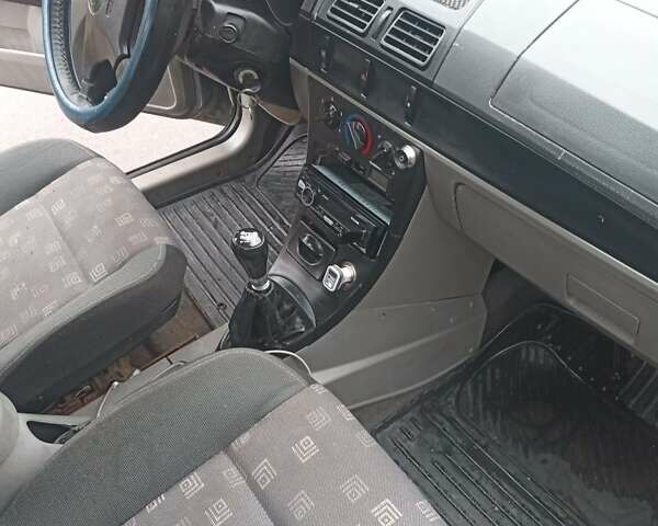 Серый Джили ЦК, объемом двигателя 1.5 л и пробегом 343 тыс. км за 1066 $, фото 1 на Automoto.ua