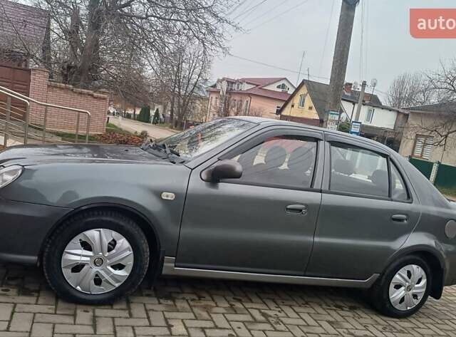 Сірий Джилі ЦК, об'ємом двигуна 1.5 л та пробігом 112 тис. км за 2400 $, фото 1 на Automoto.ua