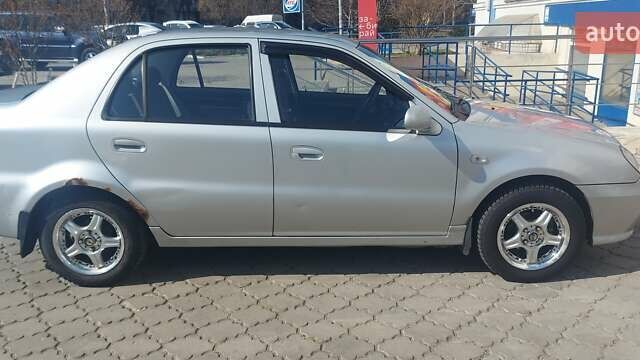 Сірий Джилі ЦК, об'ємом двигуна 1.5 л та пробігом 121 тис. км за 2800 $, фото 1 на Automoto.ua