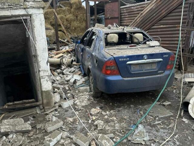 Синій Джилі ЦК, об'ємом двигуна 1.5 л та пробігом 85 тис. км за 500 $, фото 1 на Automoto.ua