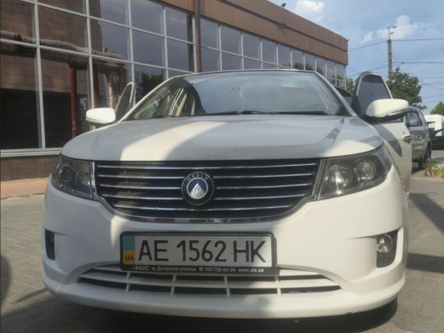 Белый Джили Другая, объемом двигателя 1.5 л и пробегом 126 тыс. км за 4500 $, фото 1 на Automoto.ua