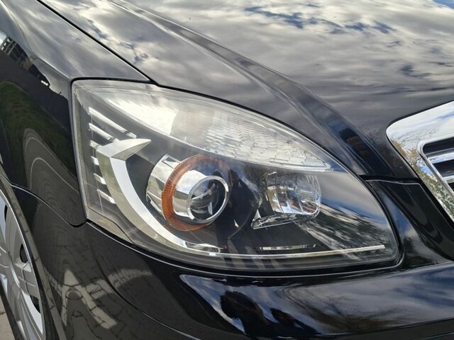 Джилі Інша 2012 у Тернополі на Automoto.ua Чорний Джилі Інша, об'ємом двигуна 1.8 л та пробігом 107 тис. км за 3700 $, фото 1 на Automoto.ua