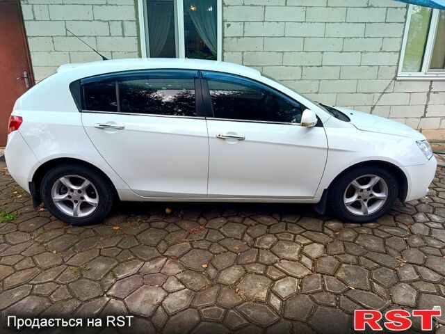 Белый Джили Эмгранд 7 (EC7), объемом двигателя 1.8 л и пробегом 15600 тыс. км за 4300 $, фото 1 на Automoto.ua