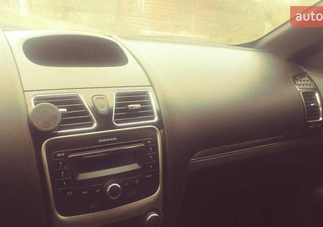 Білий Джилі Емгранд 7 (EC7), об'ємом двигуна 1.79 л та пробігом 218 тис. км за 3200 $, фото 1 на Automoto.ua