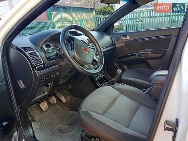 Білий Джилі Емгранд 7 (EC7), об'ємом двигуна 1.5 л та пробігом 120 тис. км за 3750 $, фото 1 на Automoto.ua