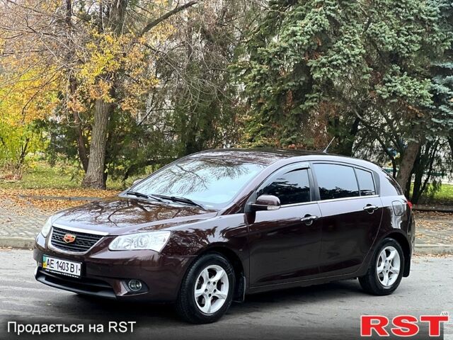 Красный Джили Эмгранд 7 (EC7), объемом двигателя 1.8 л и пробегом 81 тыс. км за 4500 $, фото 1 на Automoto.ua