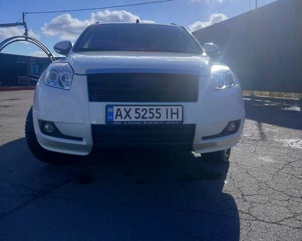 Белый Джили Эмгранд Х7, объемом двигателя 2 л и пробегом 55 тыс. км за 7000 $, фото 1 на Automoto.ua