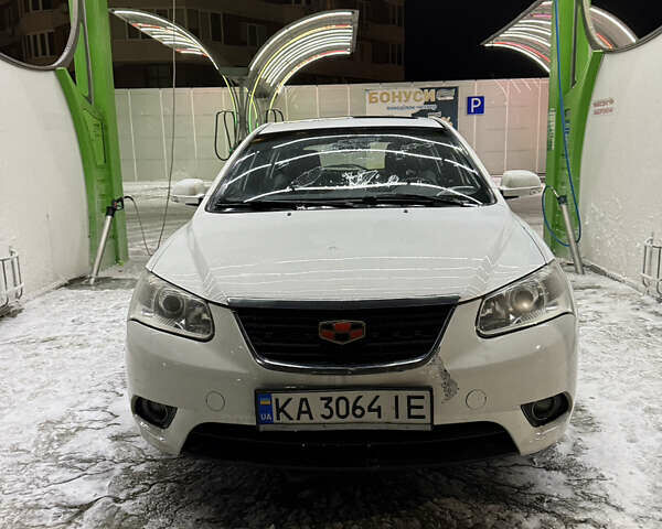 Белый Джили Эмгранд, объемом двигателя 1.79 л и пробегом 193 тыс. км за 4500 $, фото 1 на Automoto.ua