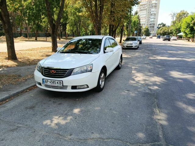 Белый Джили Эмгранд, объемом двигателя 1.8 л и пробегом 175 тыс. км за 4700 $, фото 1 на Automoto.ua