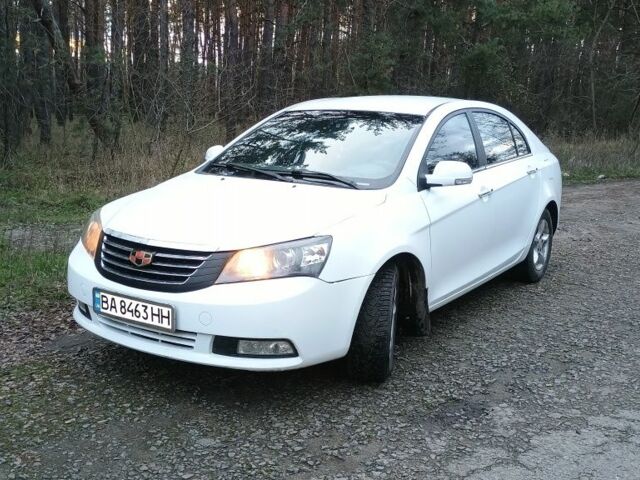 Білий Джилі Емгранд, об'ємом двигуна 1.8 л та пробігом 219 тис. км за 4200 $, фото 1 на Automoto.ua