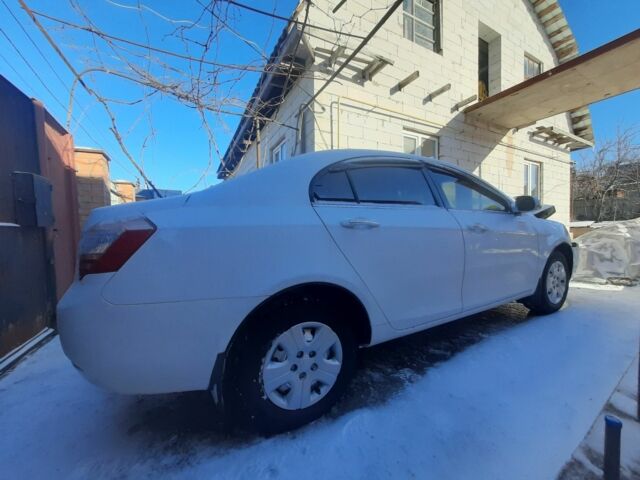 Белый Джили Эмгранд, объемом двигателя 1.5 л и пробегом 146 тыс. км за 2400 $, фото 1 на Automoto.ua