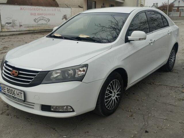 Білий Джилі Емгранд, об'ємом двигуна 1.8 л та пробігом 118 тис. км за 4300 $, фото 1 на Automoto.ua