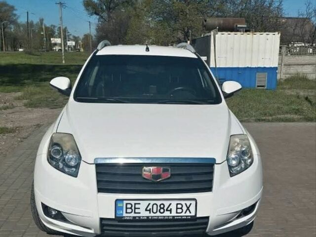 Джили Эмгранд 2014 в Кривом Роге на Automoto.ua Белый Джили Эмгранд, объемом двигателя 1.8 л и пробегом 101 тыс. км за 4999 $, фото 1 на Automoto.ua