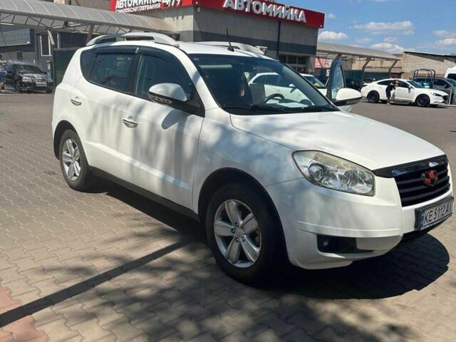 Белый Джили Эмгранд, объемом двигателя 1.8 л и пробегом 181 тыс. км за 6300 $, фото 1 на Automoto.ua