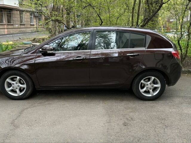 Коричневый Джили Эмгранд, объемом двигателя 1.5 л и пробегом 164 тыс. км за 3600 $, фото 1 на Automoto.ua