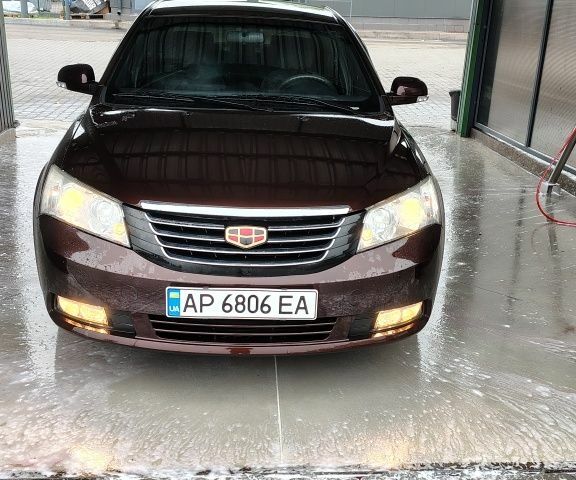 Коричневий Джилі Емгранд, об'ємом двигуна 1.8 л та пробігом 54 тис. км за 6500 $, фото 1 на Automoto.ua