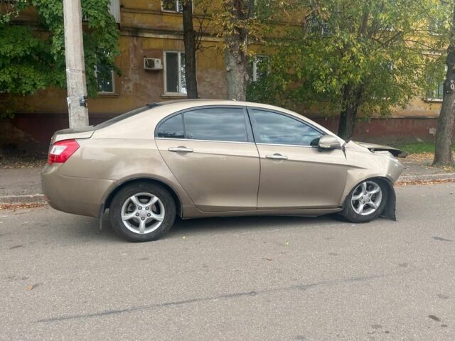 Коричневий Джилі Емгранд, об'ємом двигуна 1.8 л та пробігом 170 тис. км за 2017 $, фото 1 на Automoto.ua