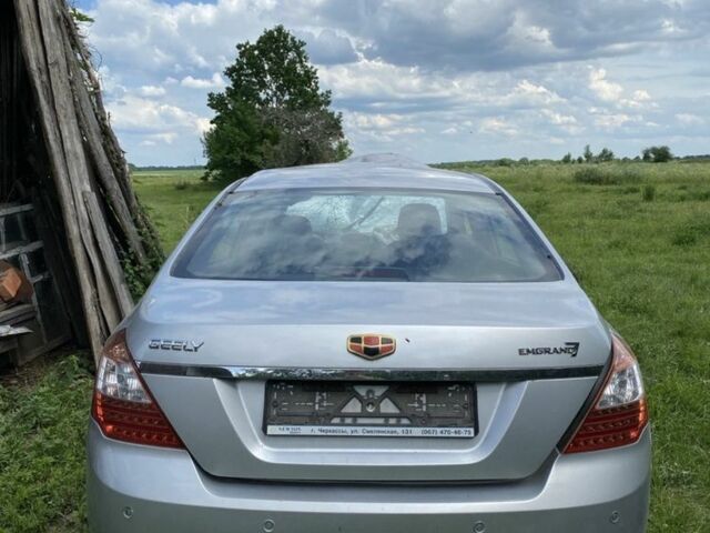 Серый Джили Эмгранд, объемом двигателя 1.8 л и пробегом 137 тыс. км за 1000 $, фото 1 на Automoto.ua