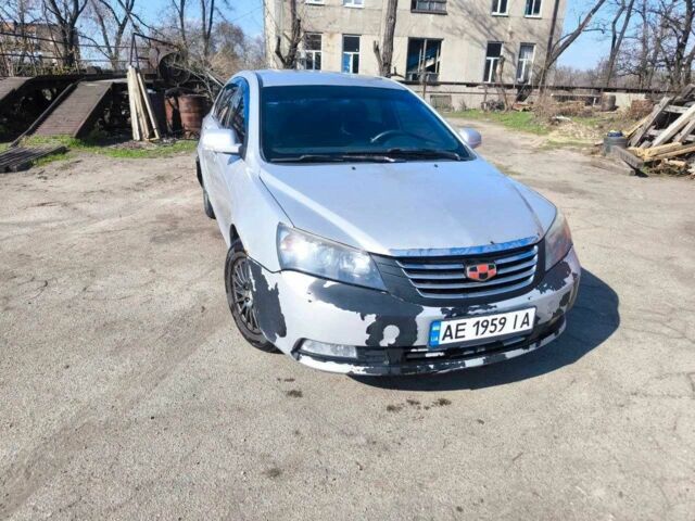 Серый Джили Эмгранд, объемом двигателя 1.8 л и пробегом 250 тыс. км за 2500 $, фото 1 на Automoto.ua