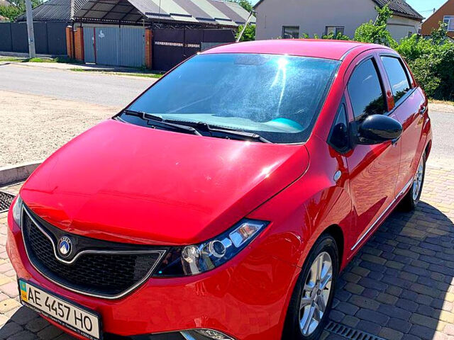 Красный Джили ГЦ5, объемом двигателя 1.5 л и пробегом 67 тыс. км за 4500 $, фото 1 на Automoto.ua