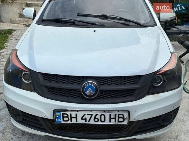 Белый Джили ГЦ6, объемом двигателя 1.5 л и пробегом 115 тыс. км за 4000 $, фото 1 на Automoto.ua