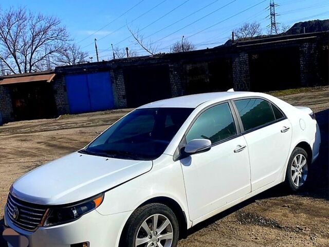 Белый Джили ГЦ7, объемом двигателя 1.5 л и пробегом 1010 тыс. км за 4300 $, фото 1 на Automoto.ua