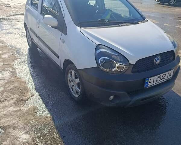 Белый Джили ЛЦ, объемом двигателя 1.34 л и пробегом 230 тыс. км за 2100 $, фото 1 на Automoto.ua