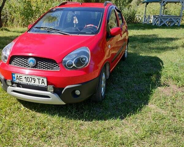 Джилі ЛЦ 2012 у Кривому Розі на Automoto.ua Червоний Джилі ЛЦ, об'ємом двигуна 1.34 л та пробігом 129 тис. км за 3000 $, фото 1 на Automoto.ua