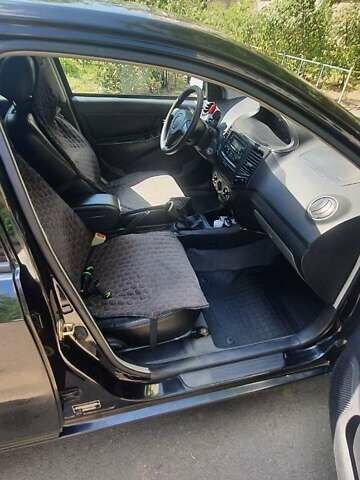 Черный Джили МК-2, объемом двигателя 1.5 л и пробегом 119 тыс. км за 2000 $, фото 1 на Automoto.ua