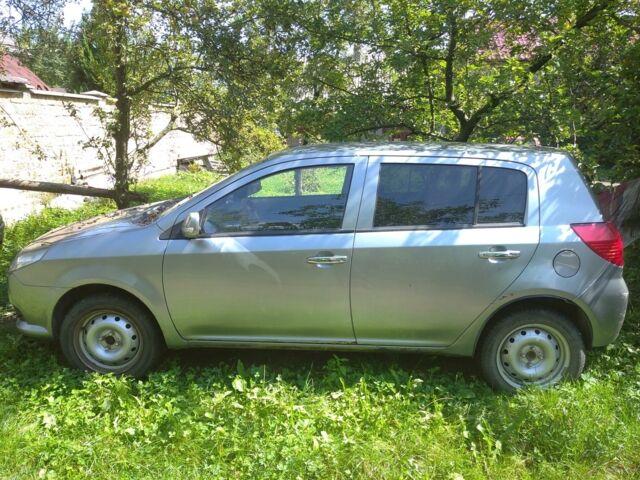 Сірий Джилі МК-2, об'ємом двигуна 1.5 л та пробігом 133 тис. км за 3200 $, фото 1 на Automoto.ua