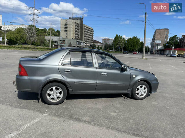 Серый Джили МК-2, объемом двигателя 1.5 л и пробегом 166 тыс. км за 2000 $, фото 1 на Automoto.ua