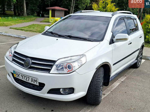 Белый Джили МК Кросс, объемом двигателя 1.5 л и пробегом 180 тыс. км за 3200 $, фото 1 на Automoto.ua