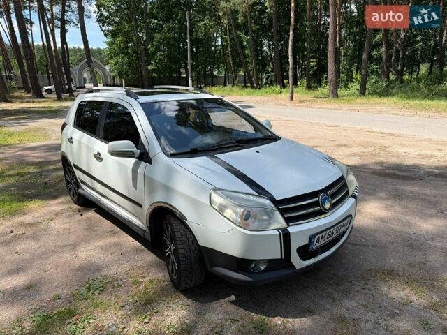 Білий Джилі МК Крос, об'ємом двигуна 1.5 л та пробігом 120 тис. км за 3500 $, фото 1 на Automoto.ua
