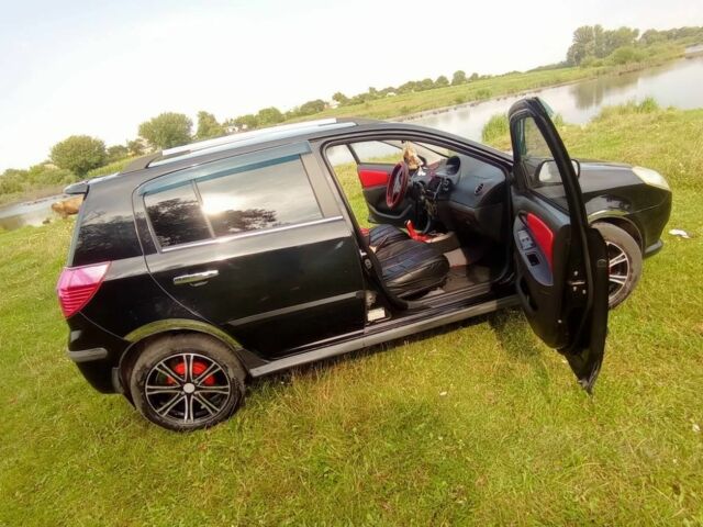 Чорний Джилі МК Крос, об'ємом двигуна 1.5 л та пробігом 1 тис. км за 3642 $, фото 1 на Automoto.ua