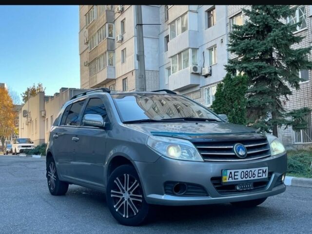 Сірий Джилі МК Крос, об'ємом двигуна 1.5 л та пробігом 190 тис. км за 2200 $, фото 1 на Automoto.ua