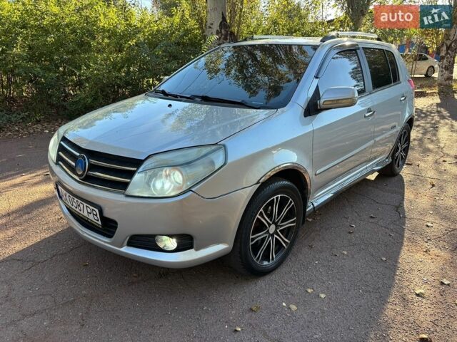 Сірий Джилі МК Крос, об'ємом двигуна 1.5 л та пробігом 210 тис. км за 2199 $, фото 1 на Automoto.ua