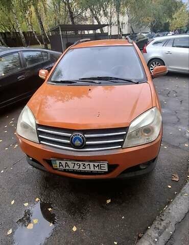 Джилі МК Крос 2012 у Києві на Automoto.ua Помаранчевий Джилі МК Крос, об'ємом двигуна 1.5 л та пробігом 198 тис. км за 2000 $, фото 1 на Automoto.ua