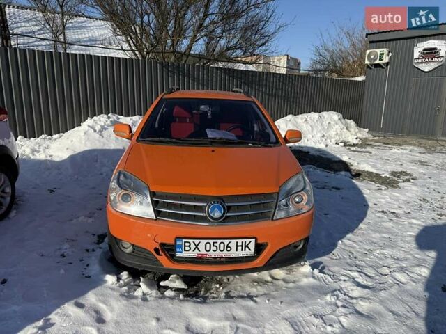 Оранжевый Джили МК Кросс, объемом двигателя 1.5 л и пробегом 106 тыс. км за 2999 $, фото 1 на Automoto.ua